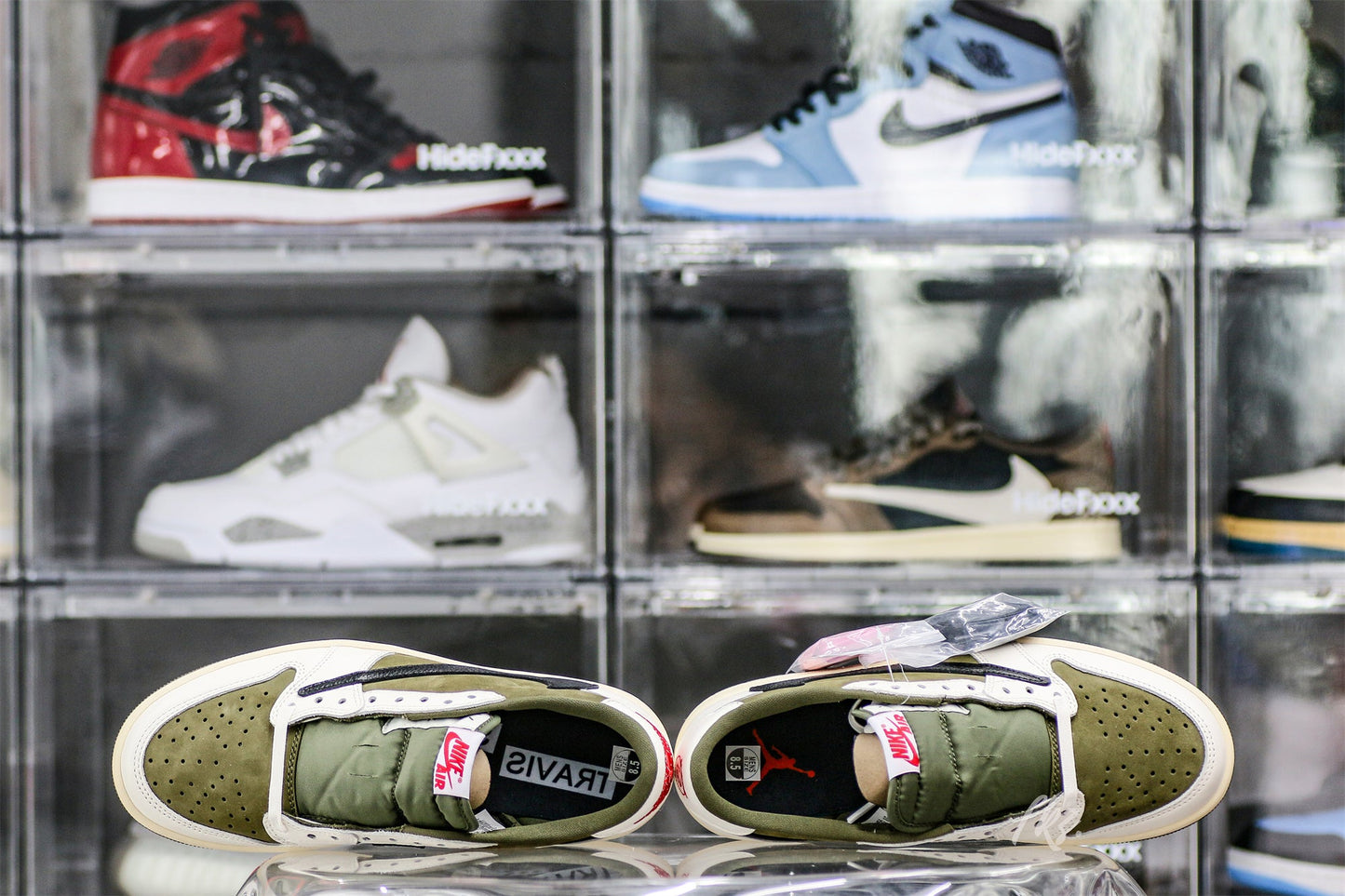 US Warehouse:Travis Scott x Air Jordan 1 ' Medium Olive' (LN5 A1 Batch)