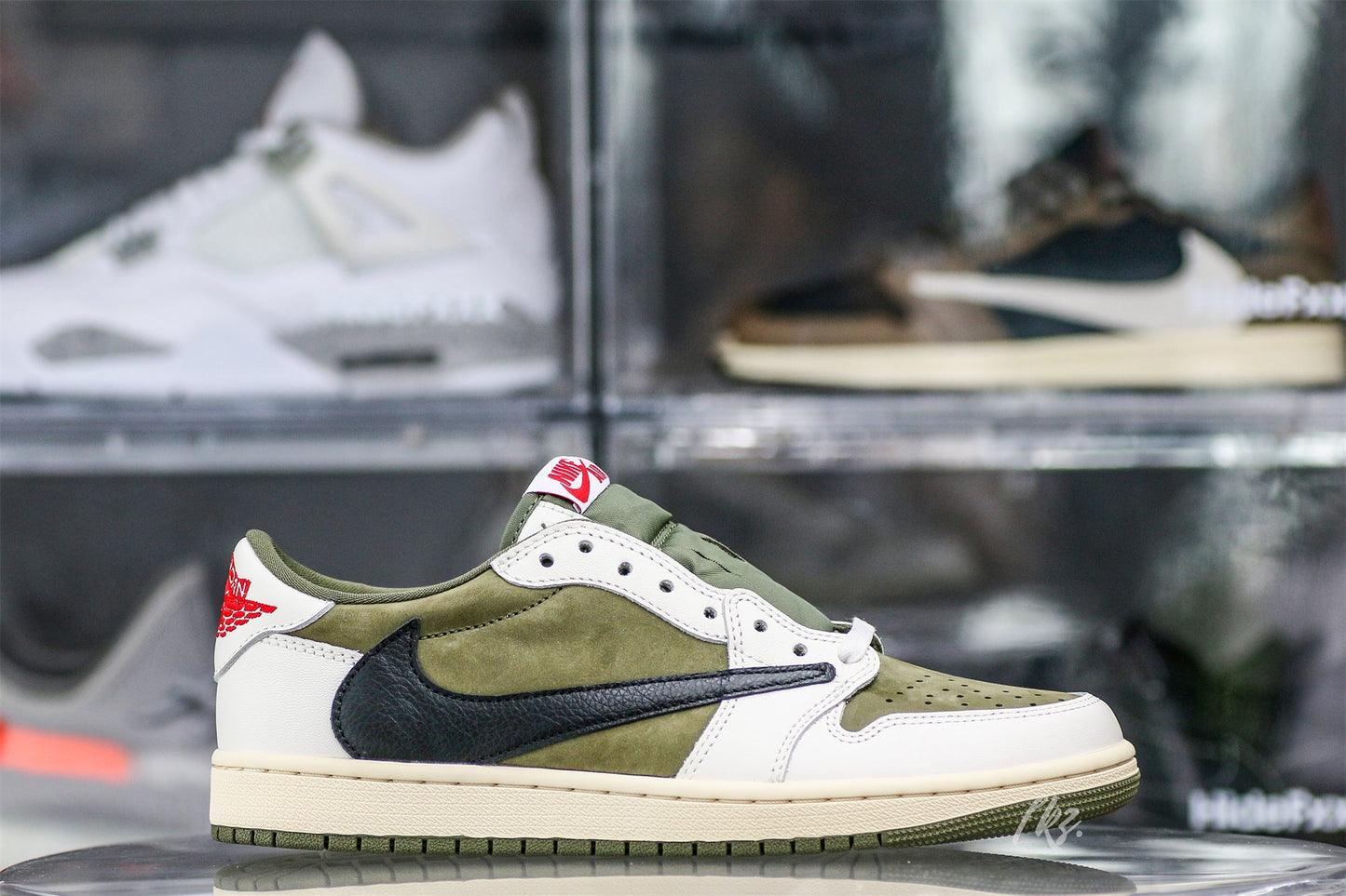 US Warehouse:Travis Scott x Air Jordan 1 ' Medium Olive' (LN5 A1 Batch)