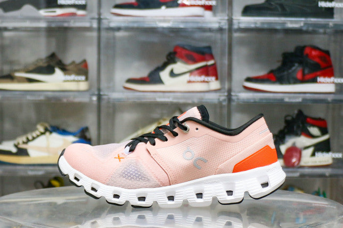 On Cloud X 3 Rose Sand