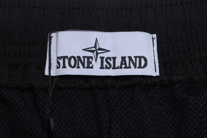 Stone island metal nylon small standard shorts
