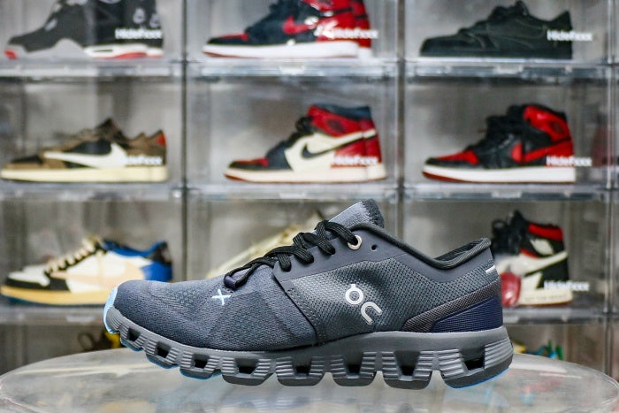 On Cloud X 3 Eclipse Magnet Black